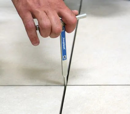 Clé d'ajustement pour réglage plot cleman - terrasse sur plots