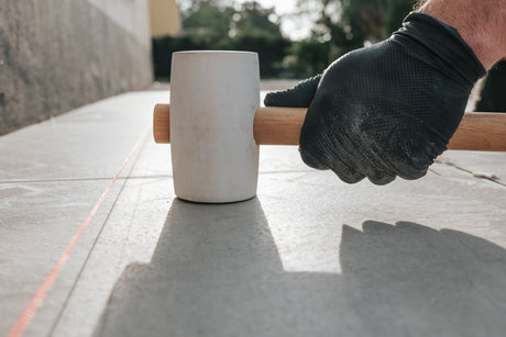 Refaire une terrasse déjà carrelée : nos astuces de pros
